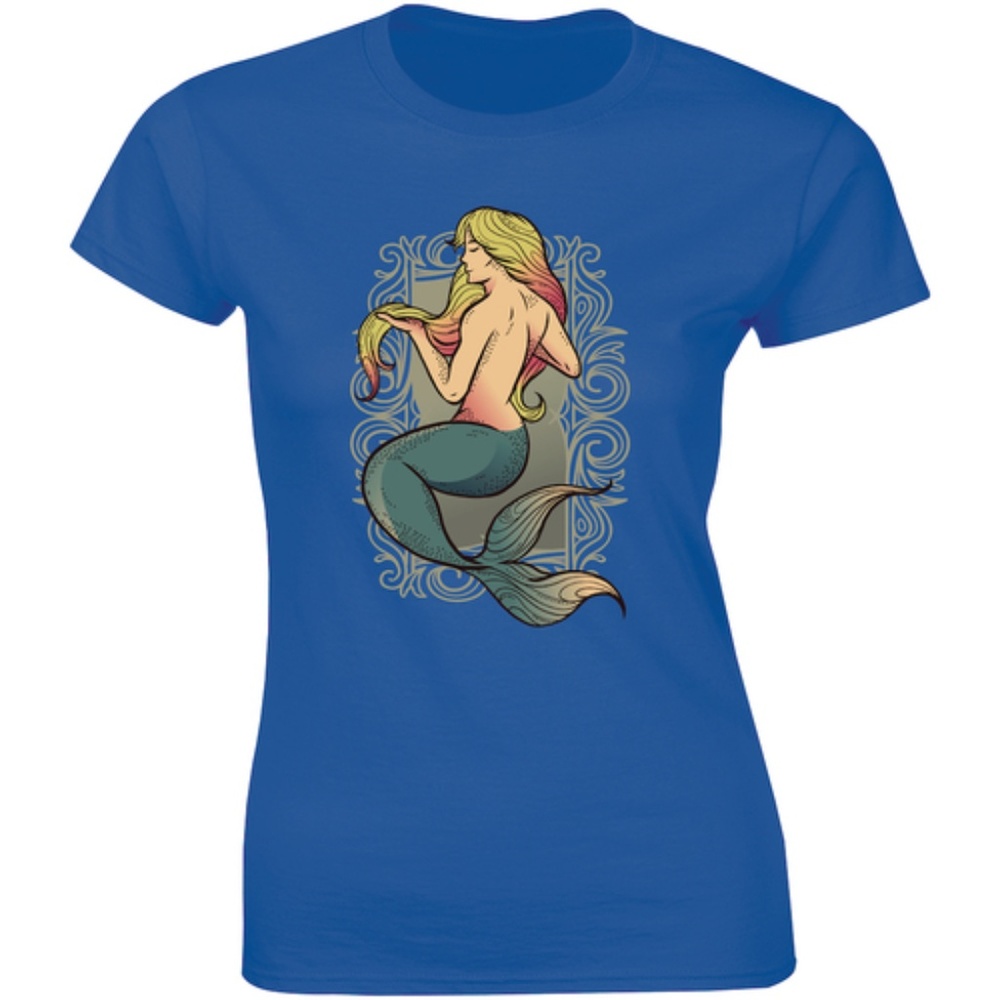 Beautiful Watered Mermaid Sitting T-shirt Tee